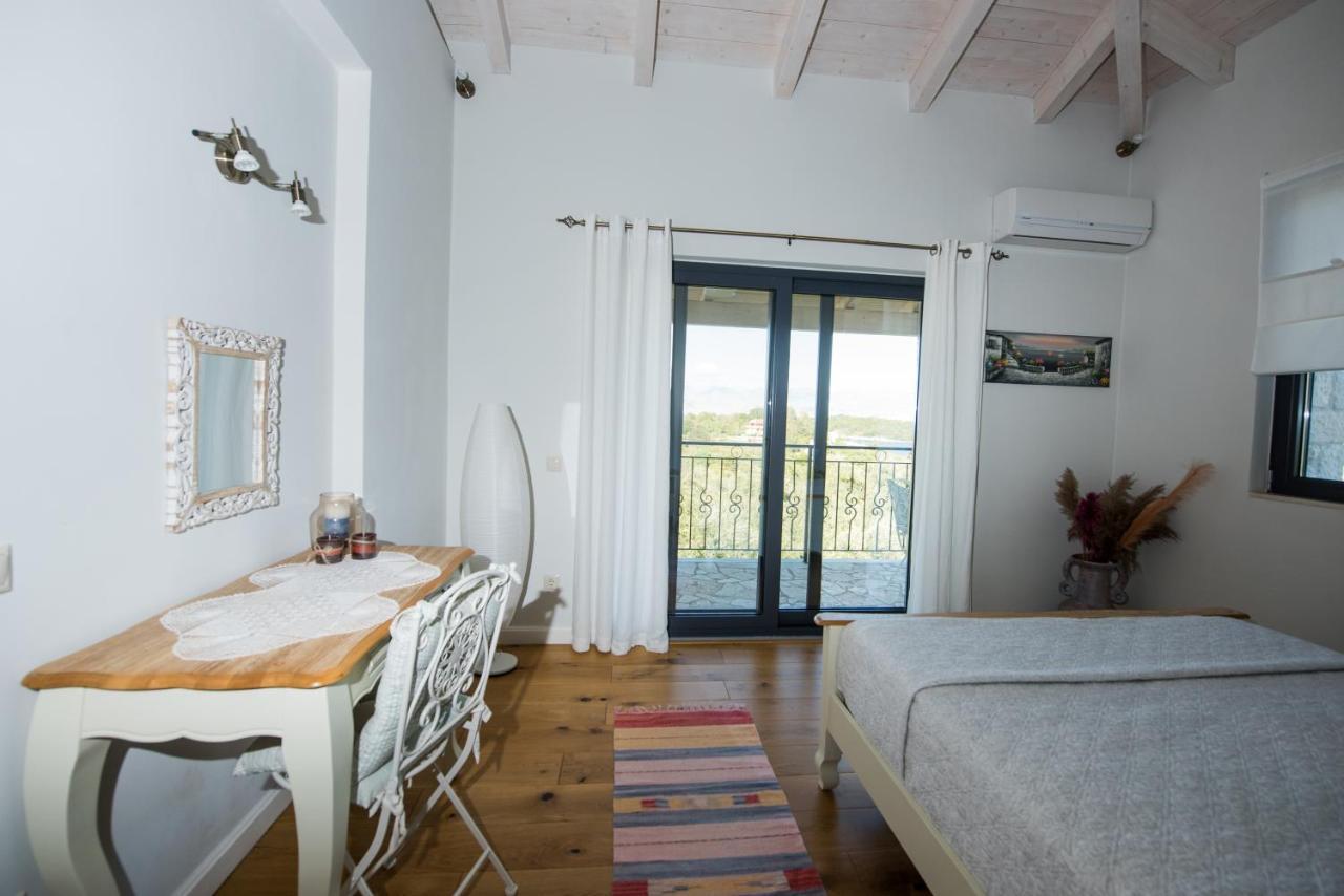 Villa Sania Kassiopi Buitenkant foto