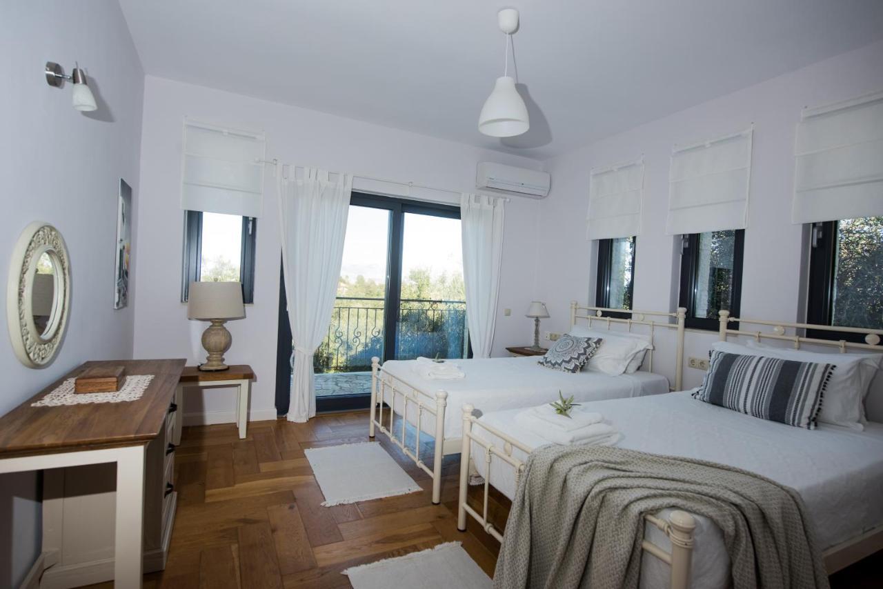 Villa Sania Kassiopi Buitenkant foto