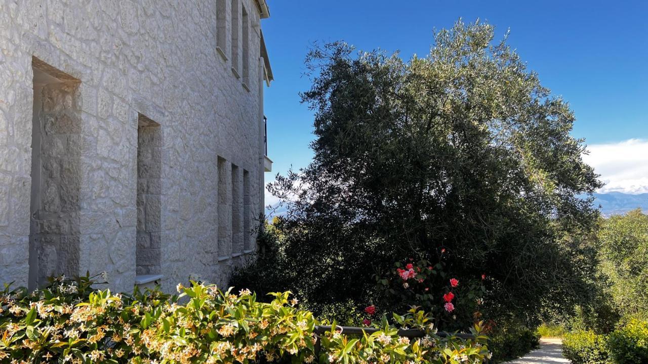 Villa Sania Kassiopi Buitenkant foto