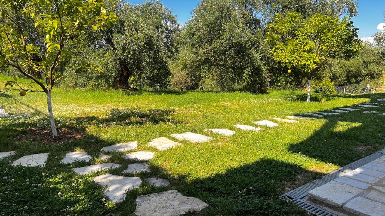 Villa Sania Kassiopi Buitenkant foto